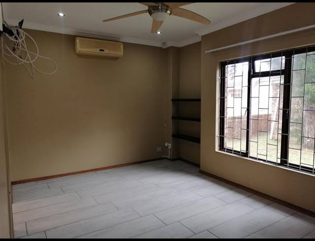 3 BEDROOM TOWNHOUSE FOR SALE IN MEER EN SEE